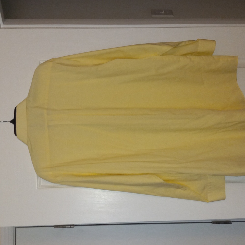 Stafford Travel Easy Care Broadcloth Shirt (Size: 17") (Color: Yellow) - Picture 7 of 9